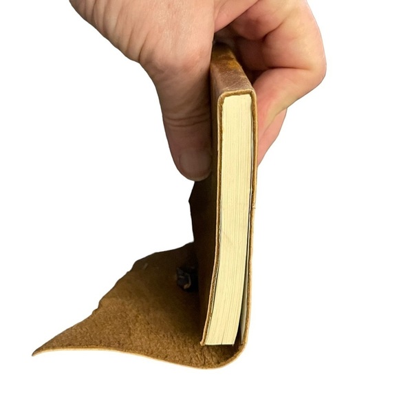 SMALL Handmade Leather Bound Booklet Journal Tablet - Picture 9 of 13